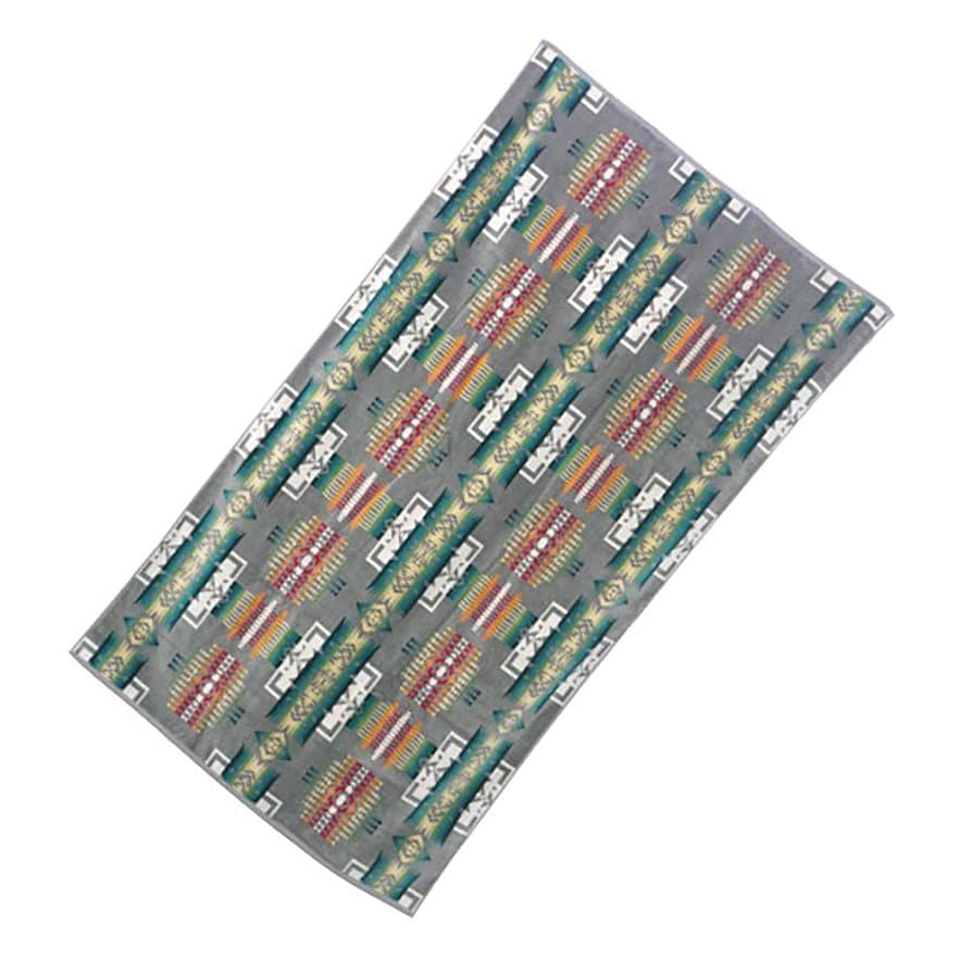 Amazon｜Pendleton 特大 コットンビーチタオル 40